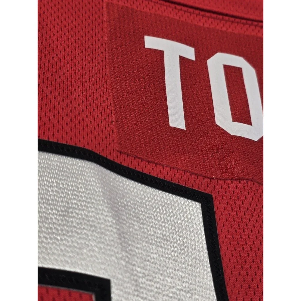 Jonathan Toews Chicago Blackhawks Hockey Jersey C 19 NHL Fanatics Size Medium